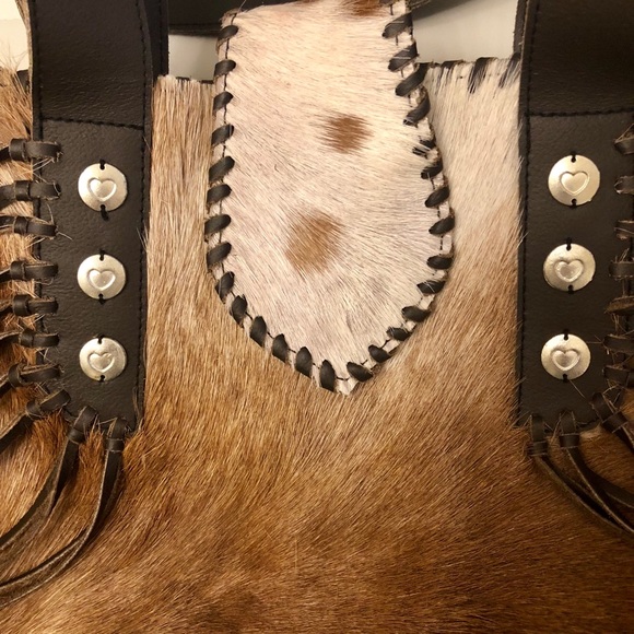 Western Cowhide Hair Tote with Fringe - Picture 3 of 6